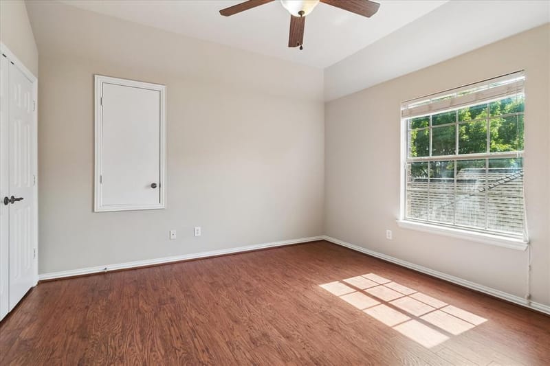 8323 Albritton Drive, Frisco TX 75036 - Photo 31