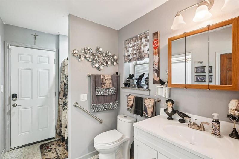 169 Chisam Road, Valley View TX 76272 - Photo 8