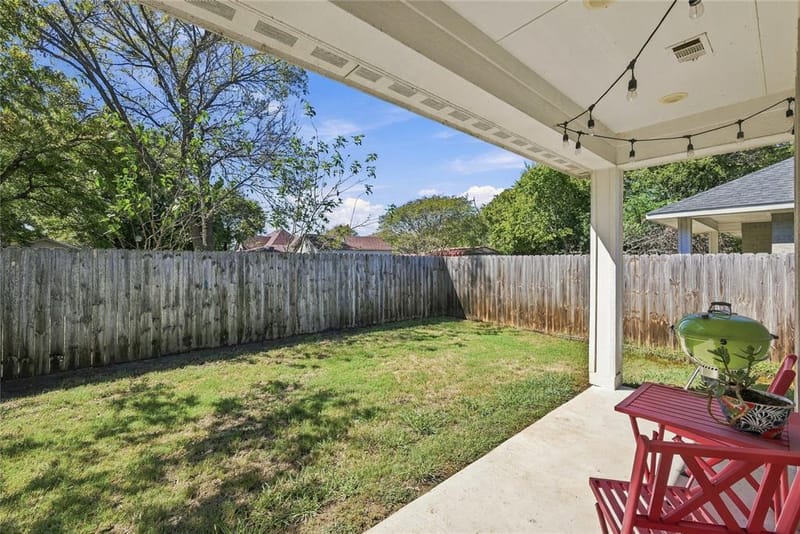 218 Rousseau Street, Waxahachie TX 75165 - Photo 18