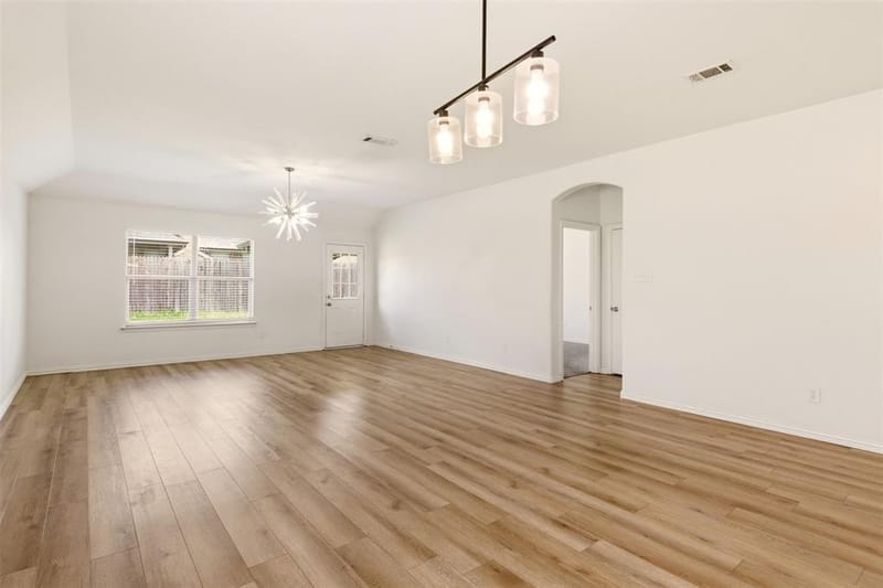 2201 Willow Creek Drive, Little Elm TX 75068 - Photo 8