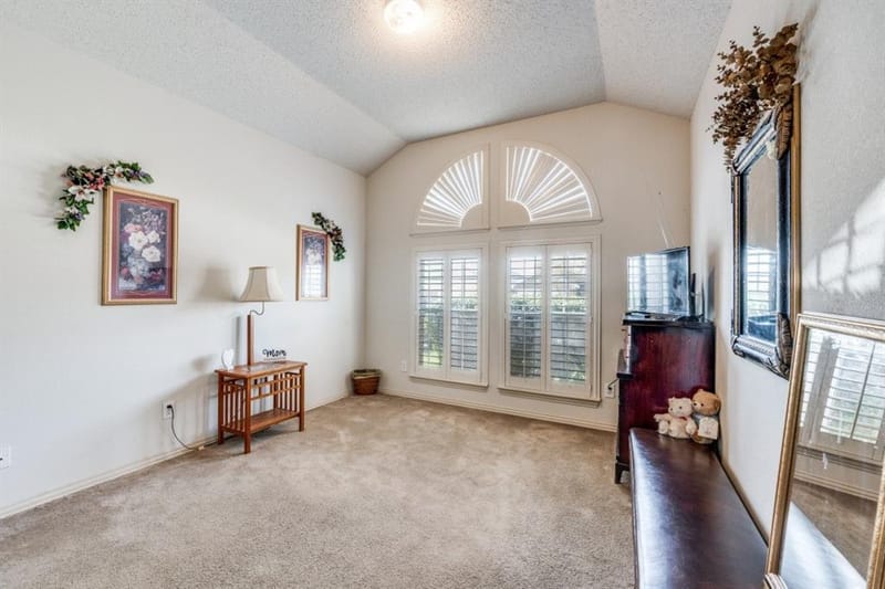 1606 Cancun Drive, Mansfield TX 76063 - Photo 6