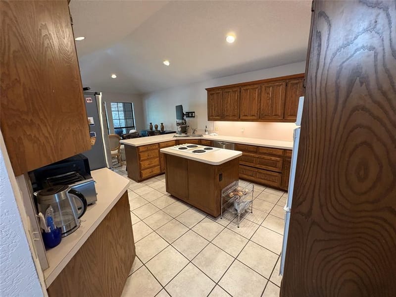 8909 Random Road, Fort Worth TX 76179 - Photo 5