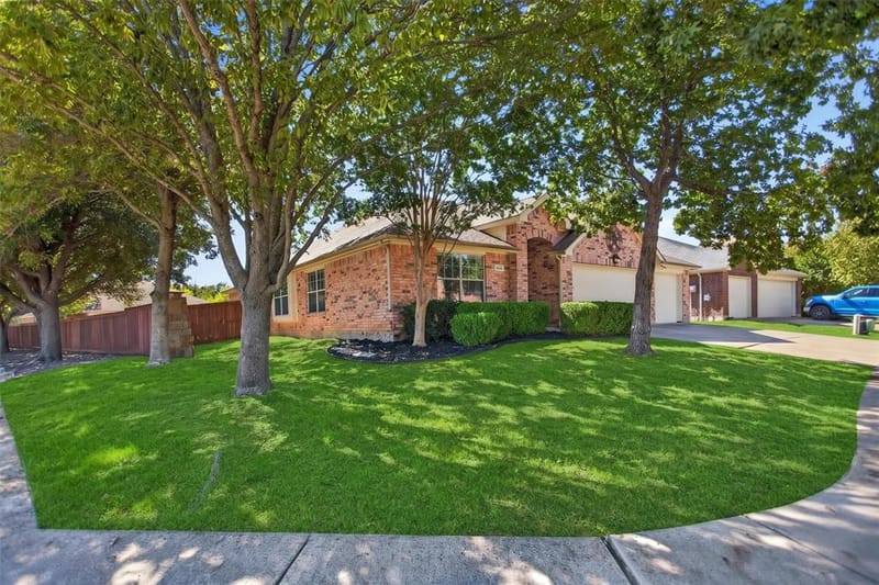 4001 Bridge Water Road, Heartland TX 75126 - Photo 27
