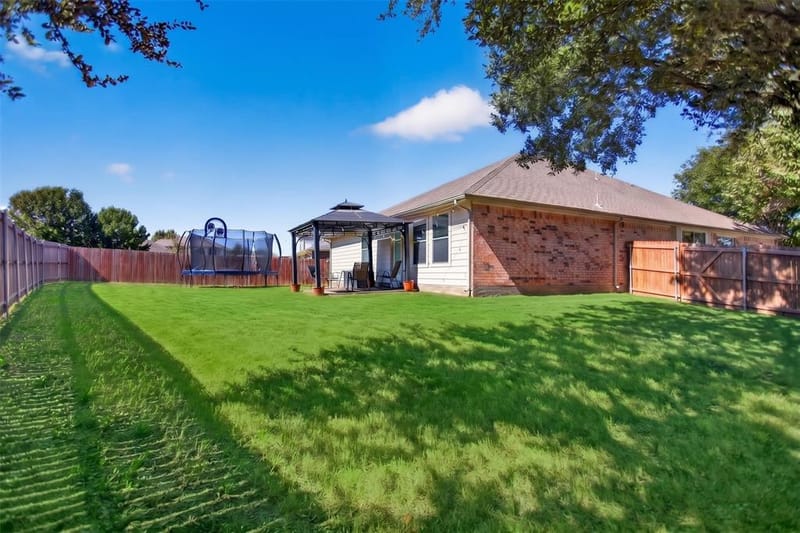 4001 Bridge Water Road, Heartland TX 75126 - Photo 25