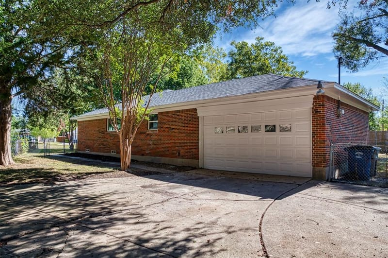 1522 Gillette Circle, Dallas TX 75217 - Photo 34