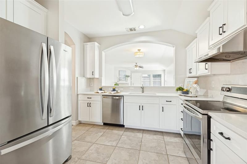 5825 Quicksilver Drive, McKinney TX 75070 - Photo 6
