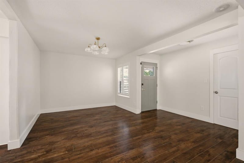 1512 Wilshire Boulevard, Arlington TX 76012 - Photo 6
