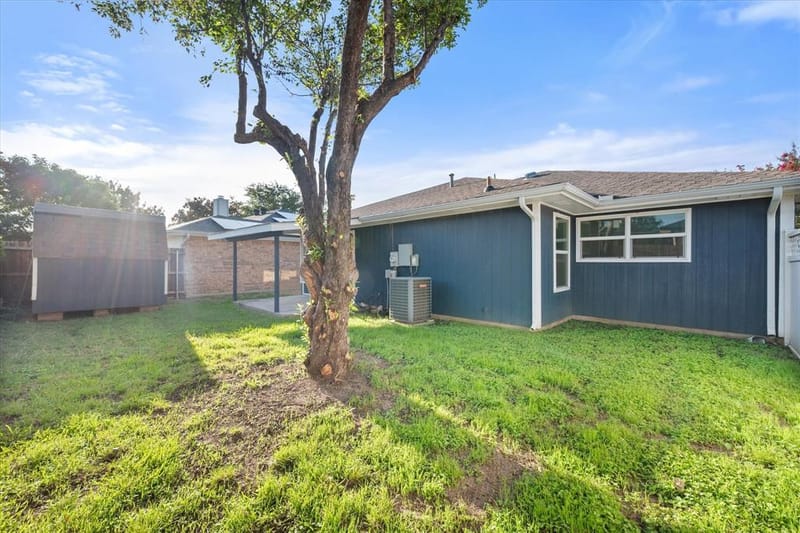 411 Lantana Drive, Arlington TX 76018 - Photo 7