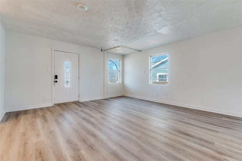 3455 Kellogg Avenue, Dallas TX 75216 - Photo 6