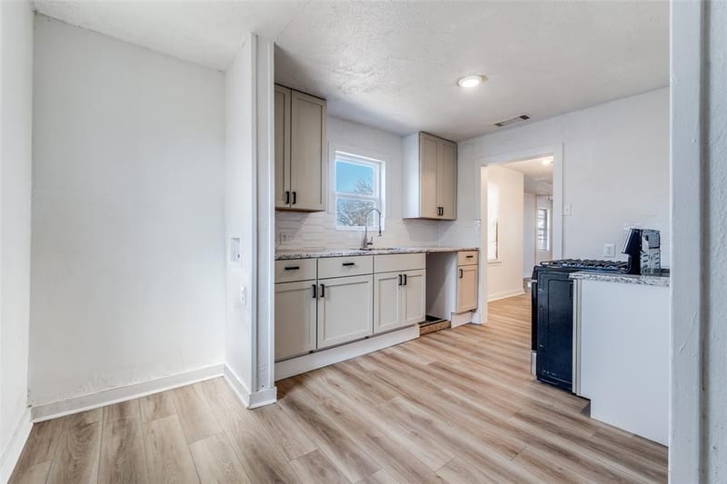3455 Kellogg Avenue, Dallas TX 75216 - Photo 12
