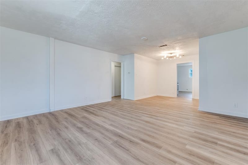 3455 Kellogg Avenue, Dallas TX 75216 - Photo 8
