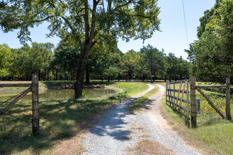 330 Huts Crossing Road, Sadler TX 76264 - Photo 26