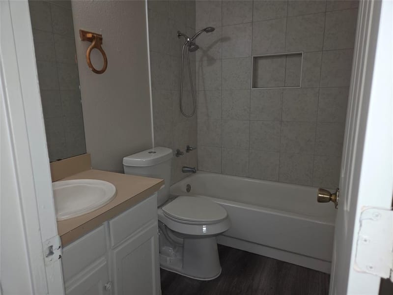 2400 Monte Carlo Drive # B, Arlington TX 76015 - Photo 16