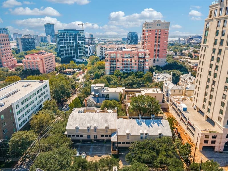 3501 Dickason Avenue # B, Dallas TX 75219 - Photo 36