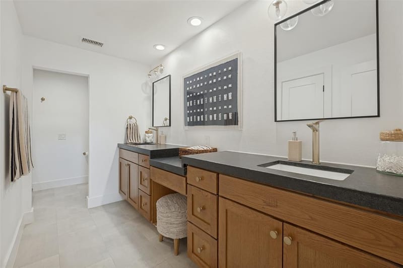 3501 Dickason Avenue # B, Dallas TX 75219 - Photo 28