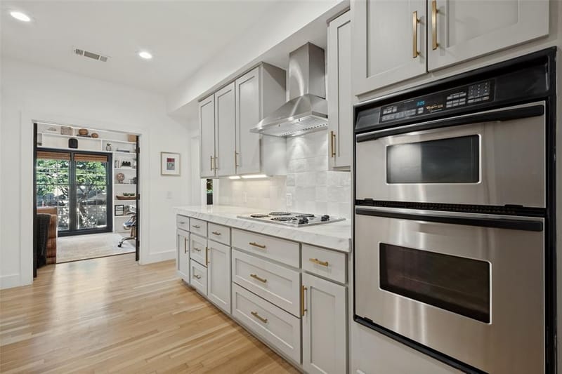 3501 Dickason Avenue # B, Dallas TX 75219 - Photo 11
