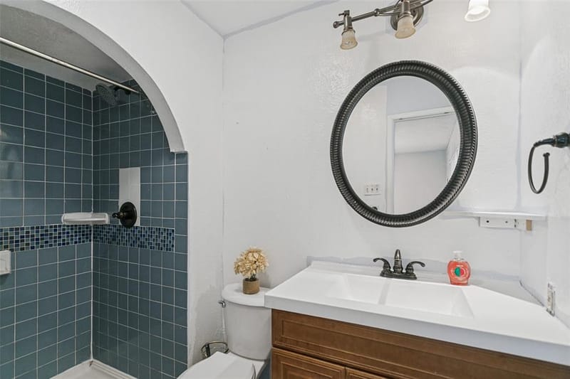 5076 Avery Lane, The Colony TX 75056 - Photo 17