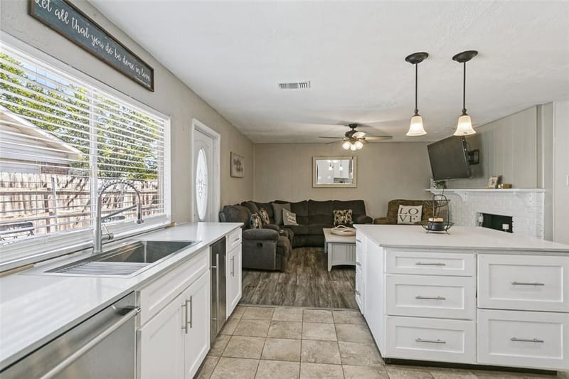 5076 Avery Lane, The Colony TX 75056 - Photo 12