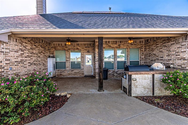 7812 Grain Court, Godley TX 76044 - Photo 33