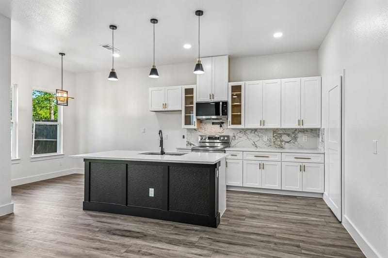 2504 Vaughn Boulevard, Fort Worth TX 76105 - Photo 17