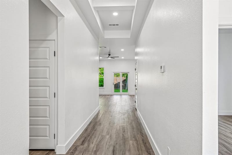 2504 Vaughn Boulevard, Fort Worth TX 76105 - Photo 5