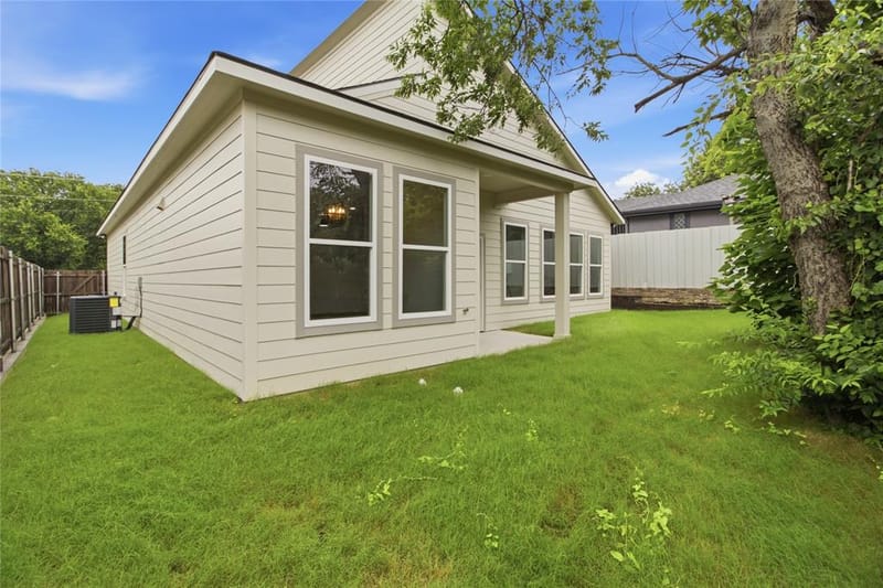 2504 Vaughn Boulevard, Fort Worth TX 76105 - Photo 35
