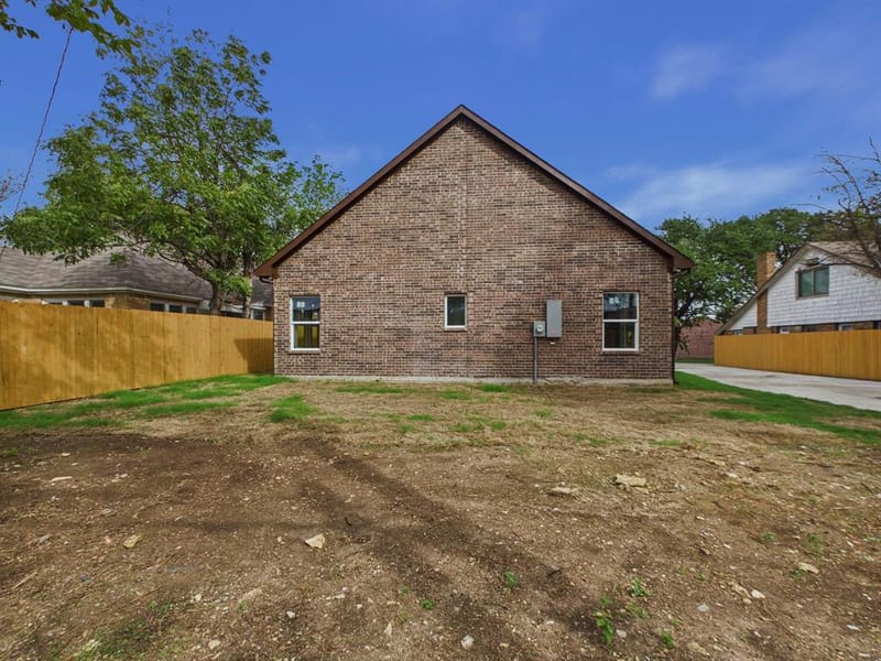 948 Marion Avenue, Fort Worth TX 76104 - Photo 26