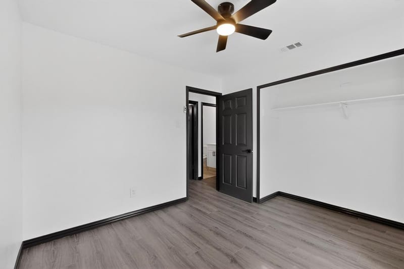301 Stoneport Drive, Dallas TX 75217 - Photo 27