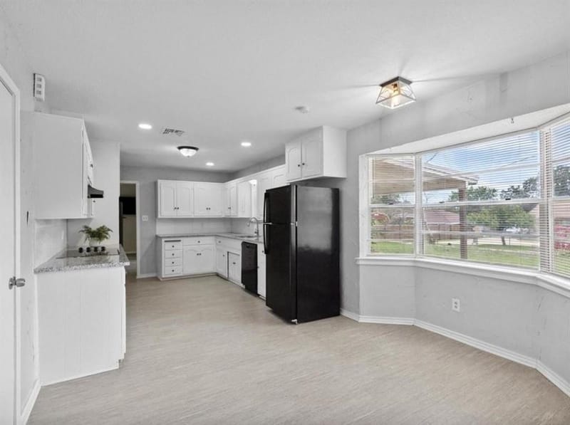 3709 Ashford Avenue, Fort Worth TX 76133 - Photo 12
