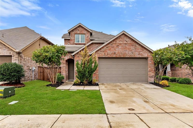 3955 Chesapeake Lane, Heartland TX 75126