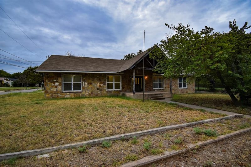 2363 W Denman, Stephenville TX 76401 - Photo 14