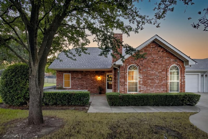 6123 Welden Court, Fort Worth TX 76132 - Photo 3