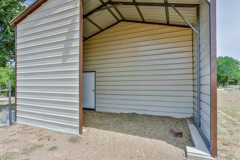 1389 County Road 3591, Paradise TX 76073 - Photo 36