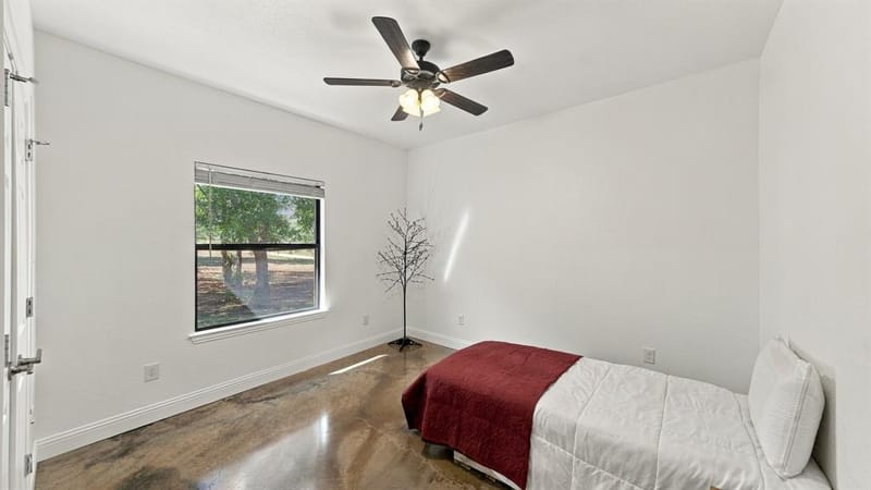 1389 County Road 3591, Paradise TX 76073 - Photo 28