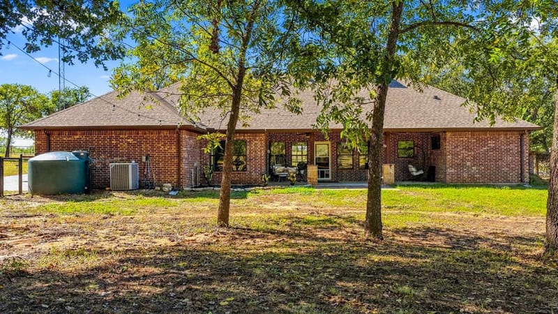 1389 County Road 3591, Paradise TX 76073 - Photo 31