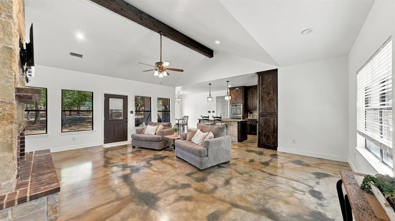1389 County Road 3591, Paradise TX 76073 - Photo 4