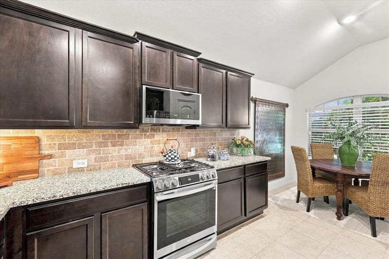 14628 Basketweaver Lane, Fort Worth TX 76052 - Photo 12