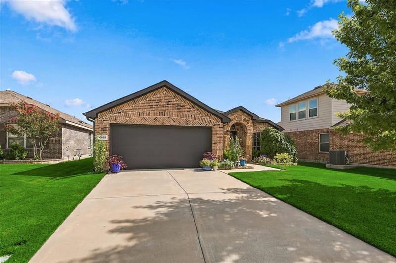 14628 Basketweaver Lane, Fort Worth TX 76052 - Photo 3