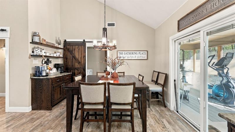 136 N Bronco Court, Springtown TX 76082 - Photo 12