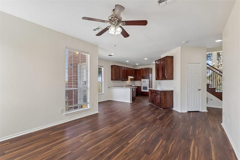 1604 Bennington Drive, Carrollton TX 75007 - Photo 6