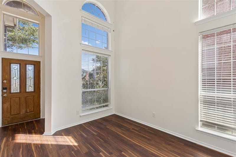 1604 Bennington Drive, Carrollton TX 75007 - Photo 11
