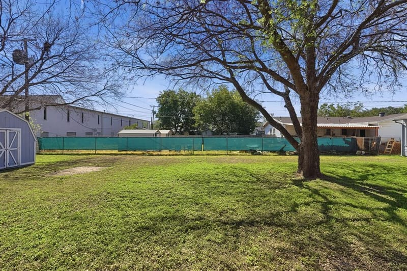 110 N Redford Lane, White Settlement TX 76108 - Photo 21