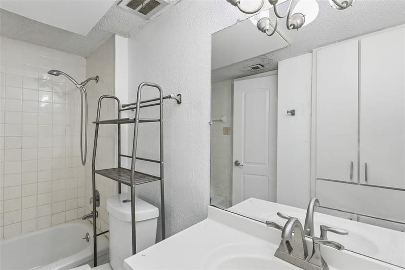 6032 Westridge Lane # 212, Fort Worth TX 76116 - Photo 12