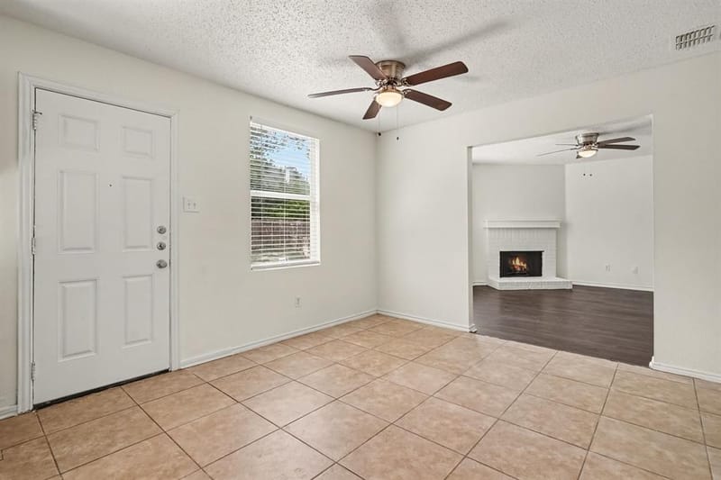 1227 Scarlet Sage Parkway, Burleson TX 76028 - Photo 4