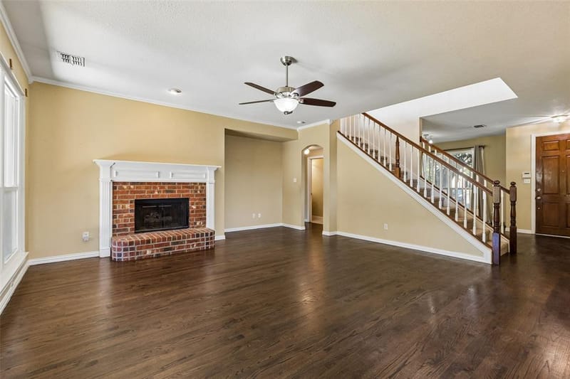 8410 Lexington Court, Rowlett TX 75089 - Photo 7