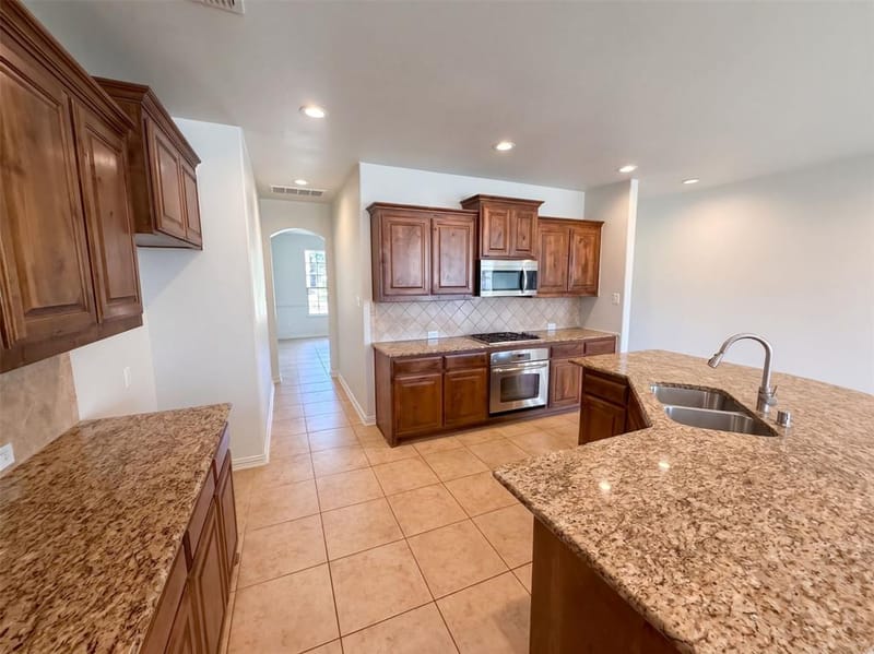 1617 Fallingwater Trail, Fort Worth TX 76177 - Photo 14