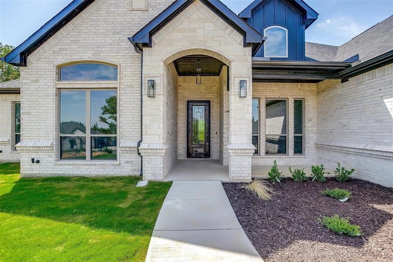 1007 Meadow Wood Terrace, Azle TX 76020 - Photo 3