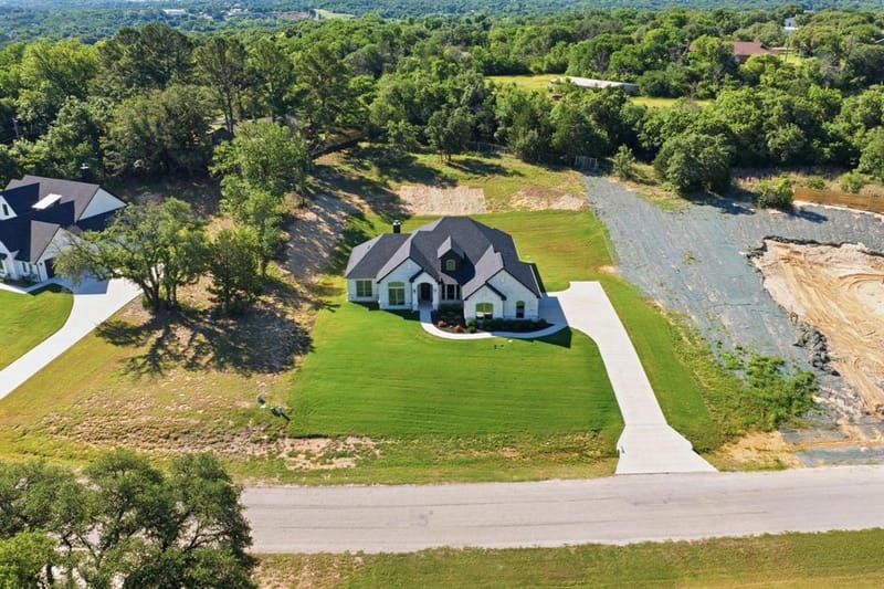 1007 Meadow Wood Terrace, Azle TX 76020 - Photo 36