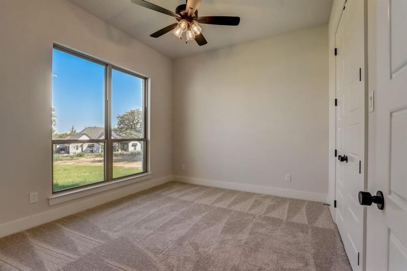 1007 Meadow Wood Terrace, Azle TX 76020 - Photo 32