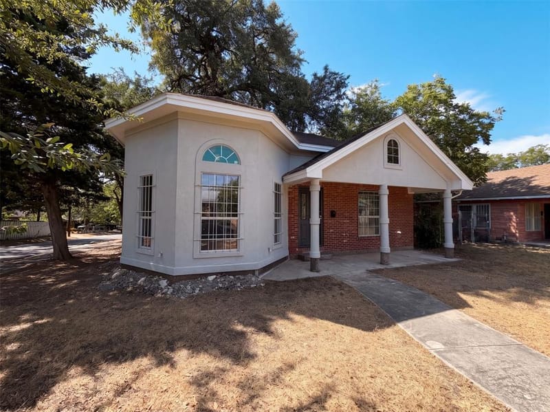 1322 E Waco Avenue, Dallas TX 75216 - Photo 16